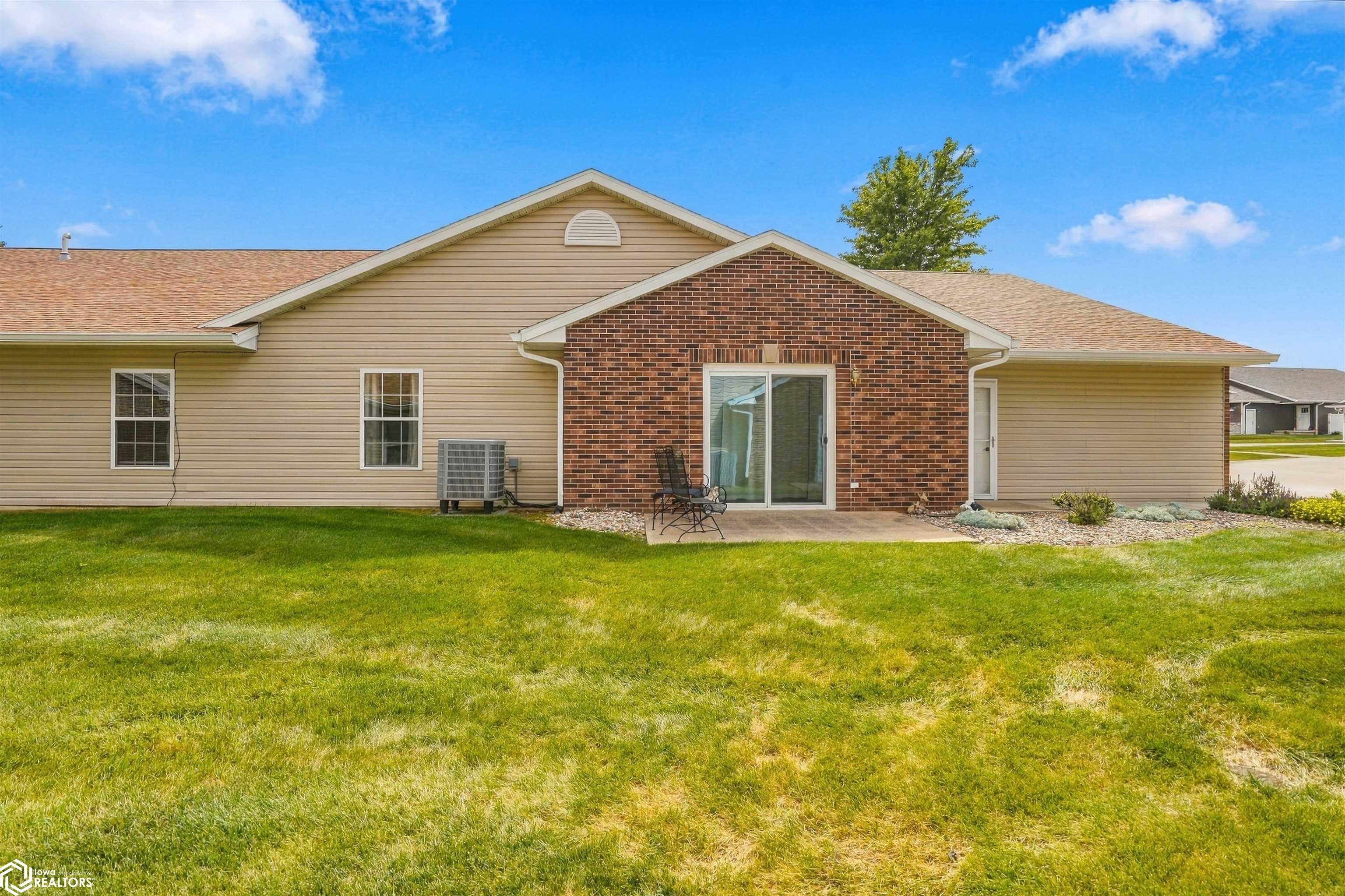 628 Layne Drive 1