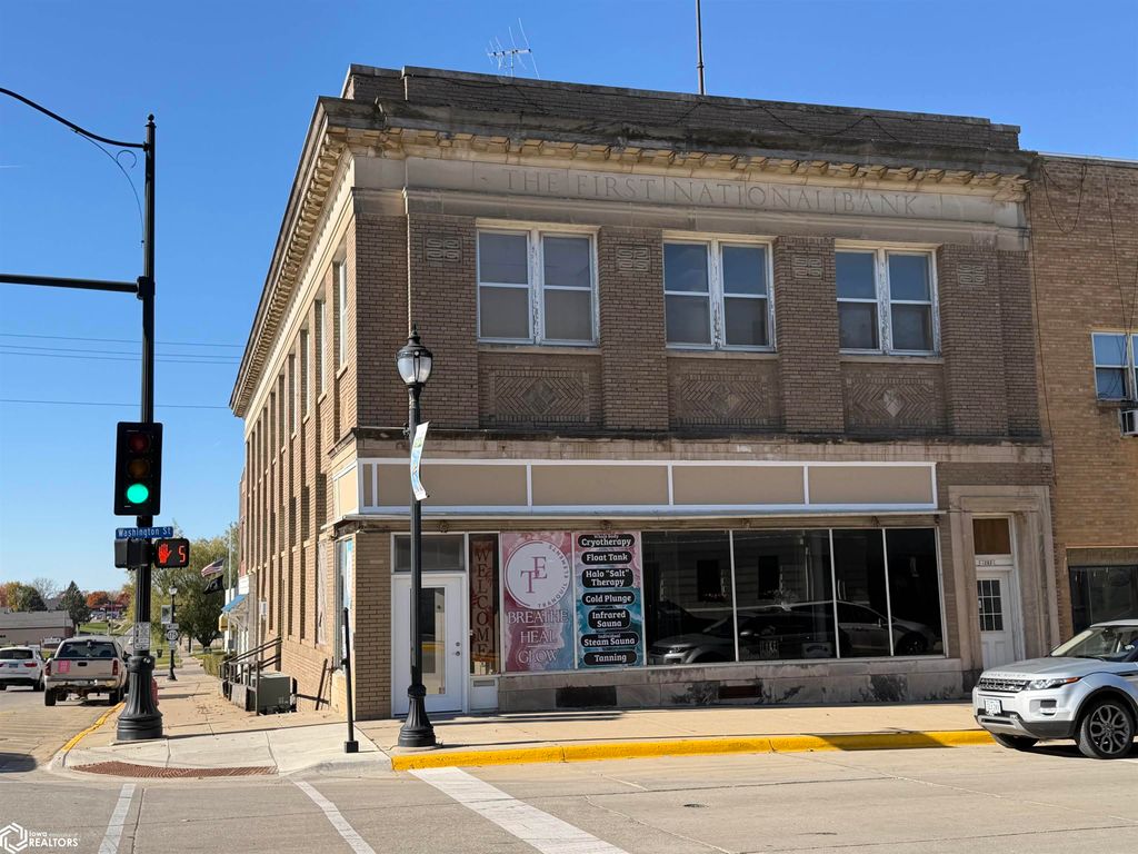 Photo of 1300 Edgington Avenue, Eldora, IA 50627 (MLS # 6333449)