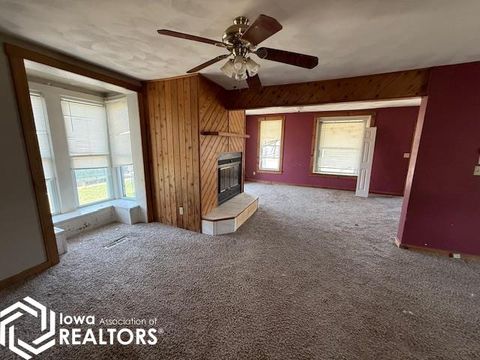 Tiny photo for 610 E Henry Street, Mount Pleasant, IA 52641 (MLS # 6336841)