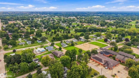 Tiny photo for 507 S Jackson Street, Mount Pleasant, IA 52641 (MLS # 6342963)