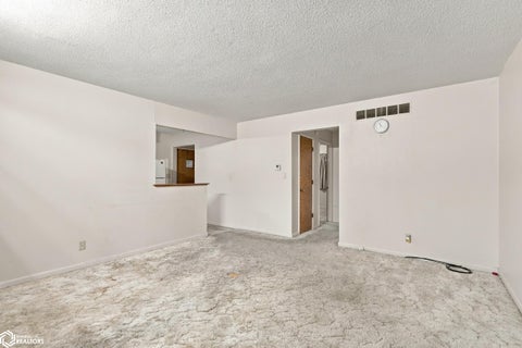 Tiny photo for 507 S Jackson Street, Mount Pleasant, IA 52641 (MLS # 6342963)