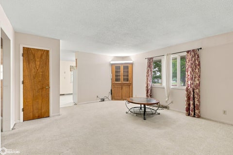 Tiny photo for 507 S Jackson Street, Mount Pleasant, IA 52641 (MLS # 6342963)