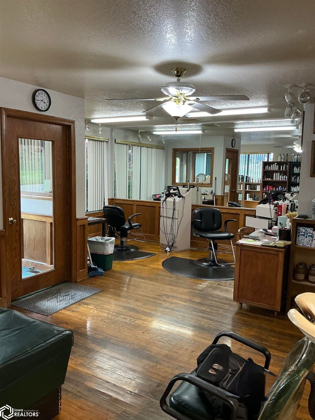 Photo of 503 Benton Ave West Ave, Albia, IA 52544 (MLS # 6333372)