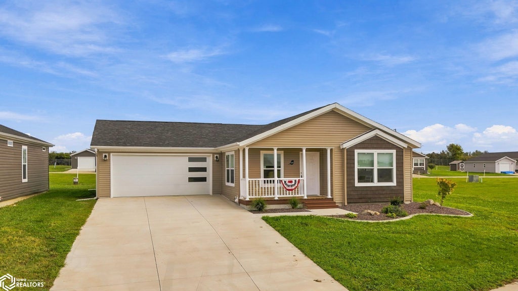 Photo of 1500 E Linden #145 Drive, Mount Pleasant, IA 52641 (MLS # 6342903)