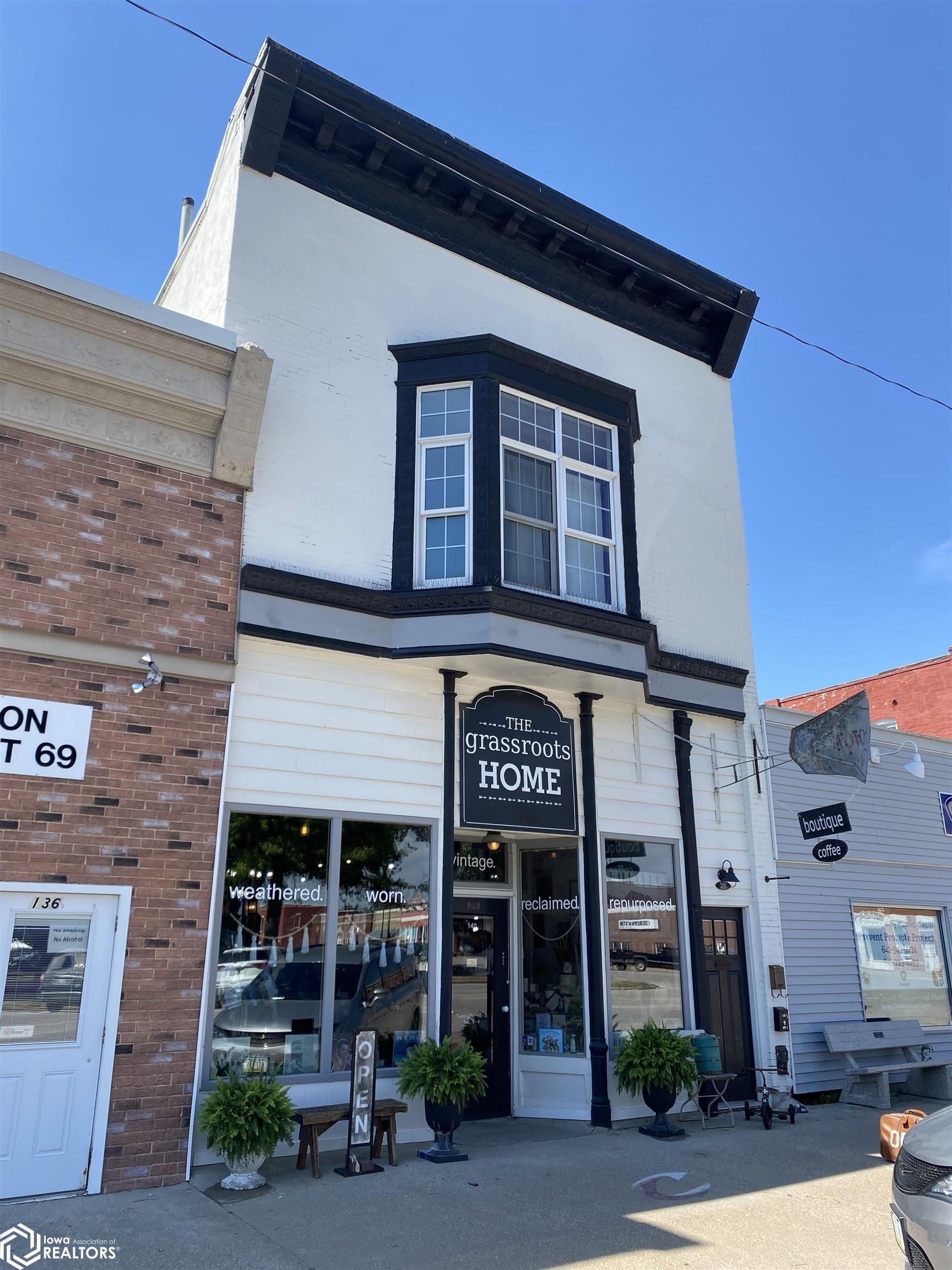 140 W Jefferson Street