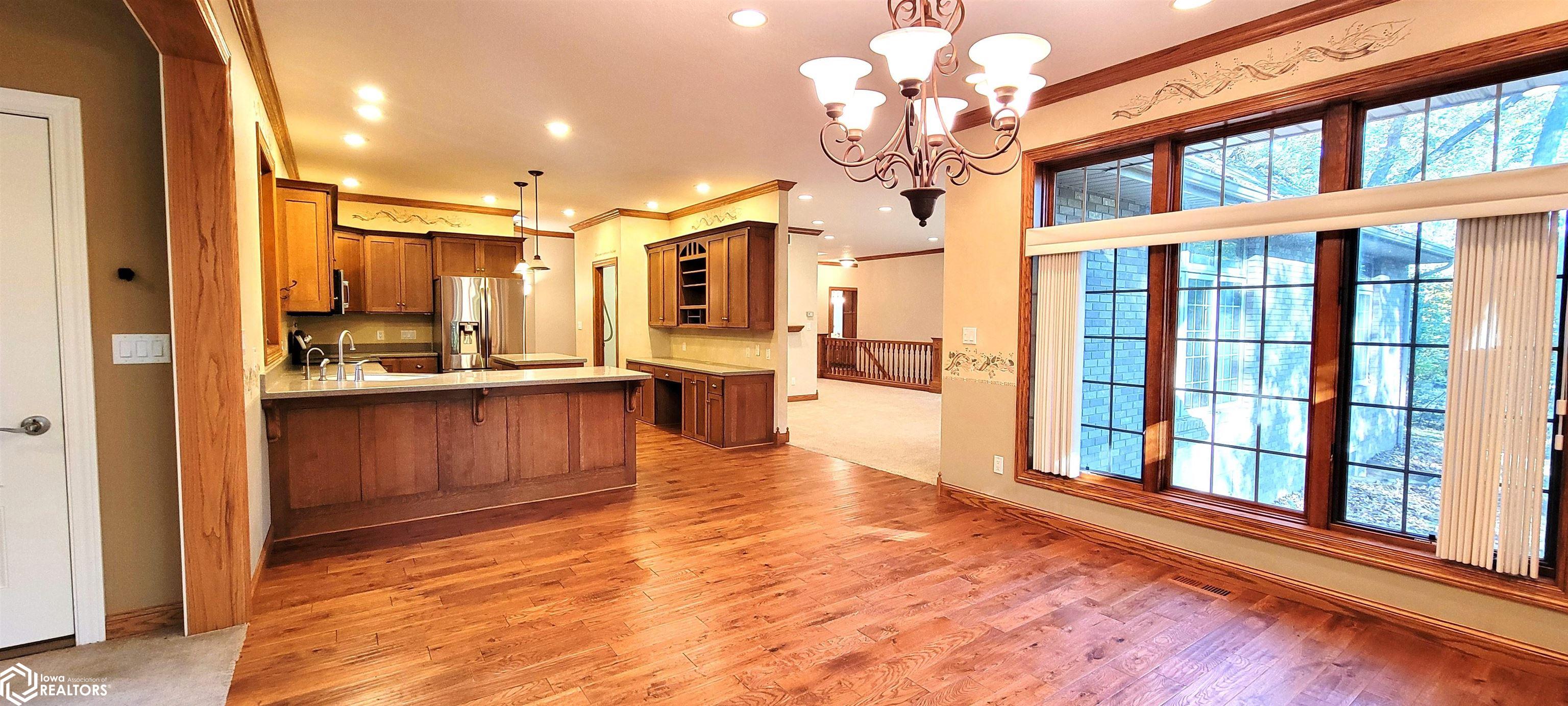 402 Timber Estates