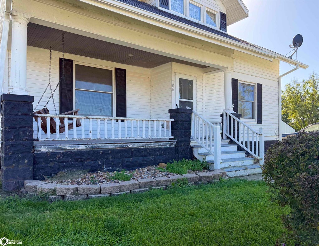 Photo of 106 W Ames Street, Russell, IA 50238 (MLS # 6343550)