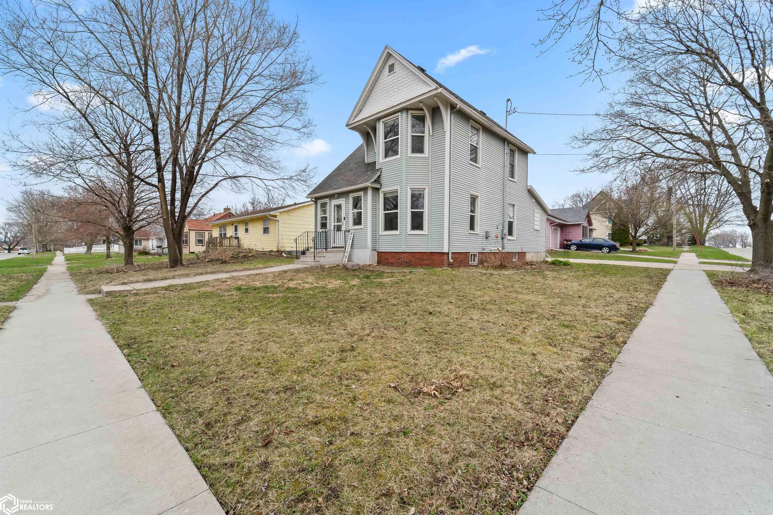 605 10th Street