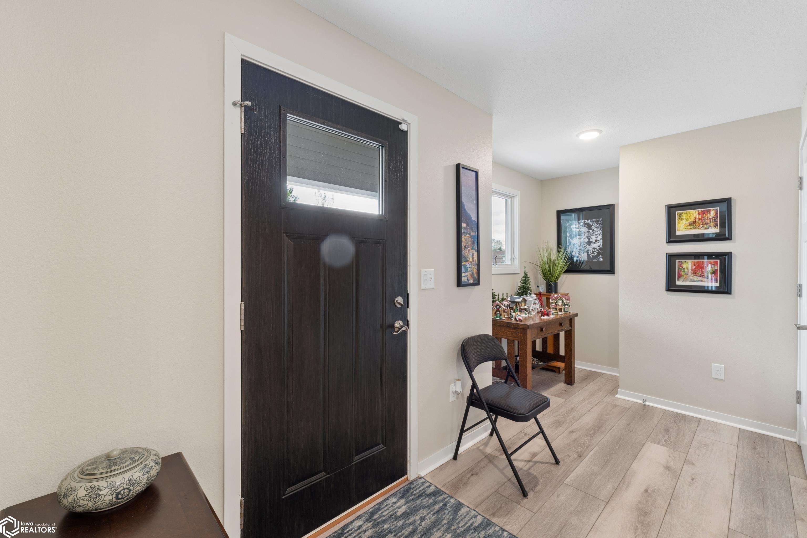 401 Oak Hill Court