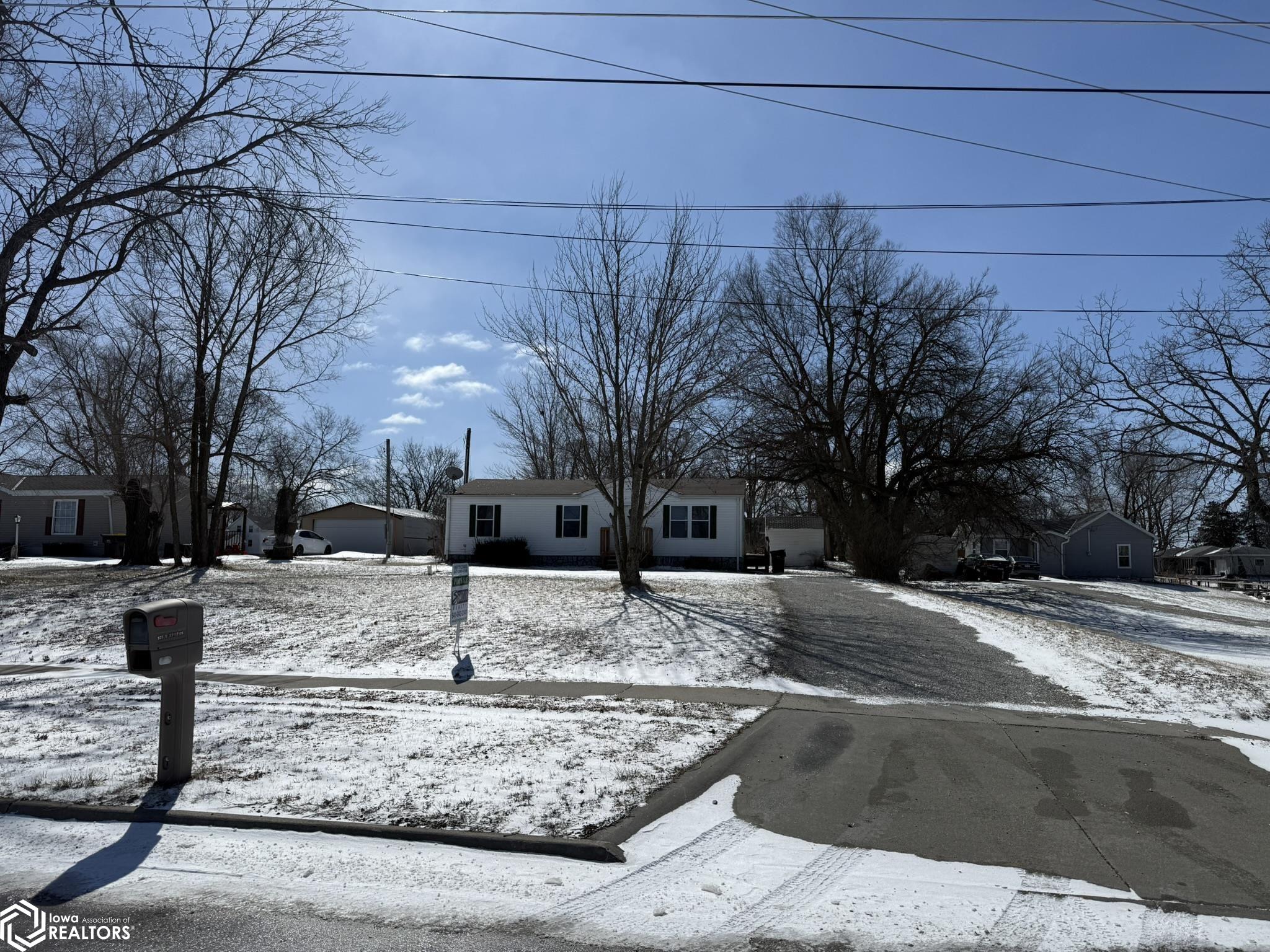 920 W Jefferson Street