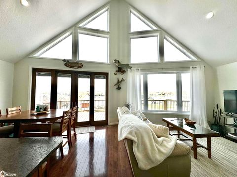 3155 Indian Point Drive Ellston IA 50074