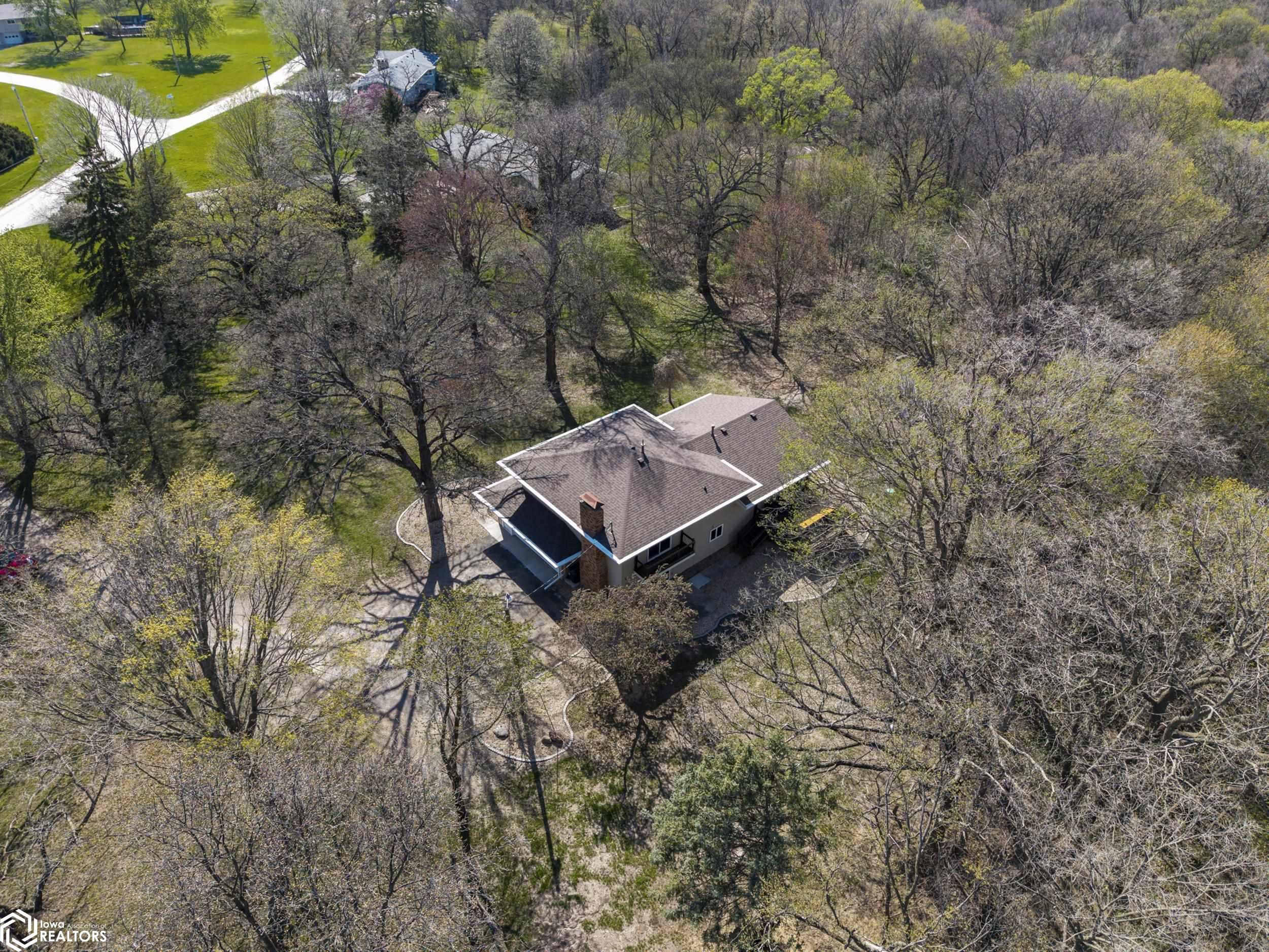 2695 Timberlane Road