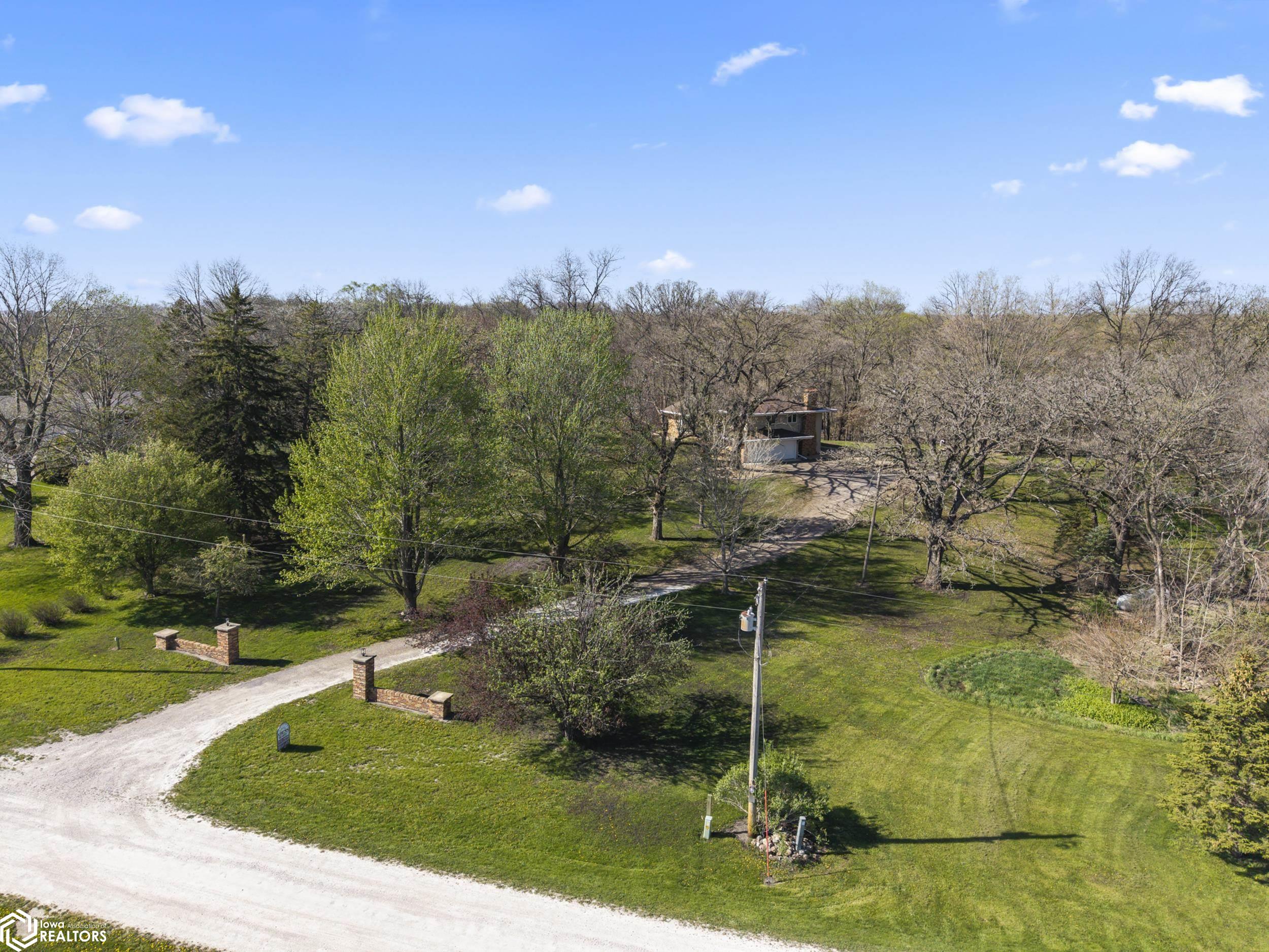 2695 Timberlane Road