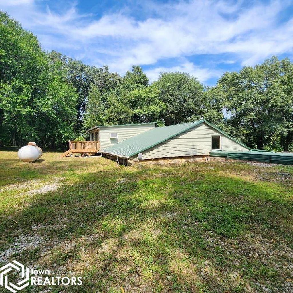 Photo of 4038 Phelps Drive, Brooklyn, IA 52211 (MLS # 6333492)