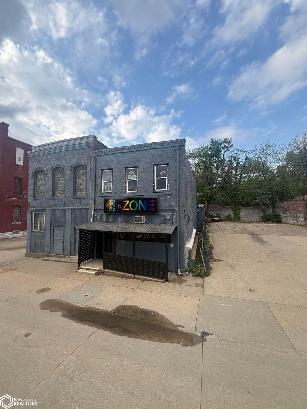 Photo of 854 Washington Street, Burlington, IA 52601 (MLS # 6337841)