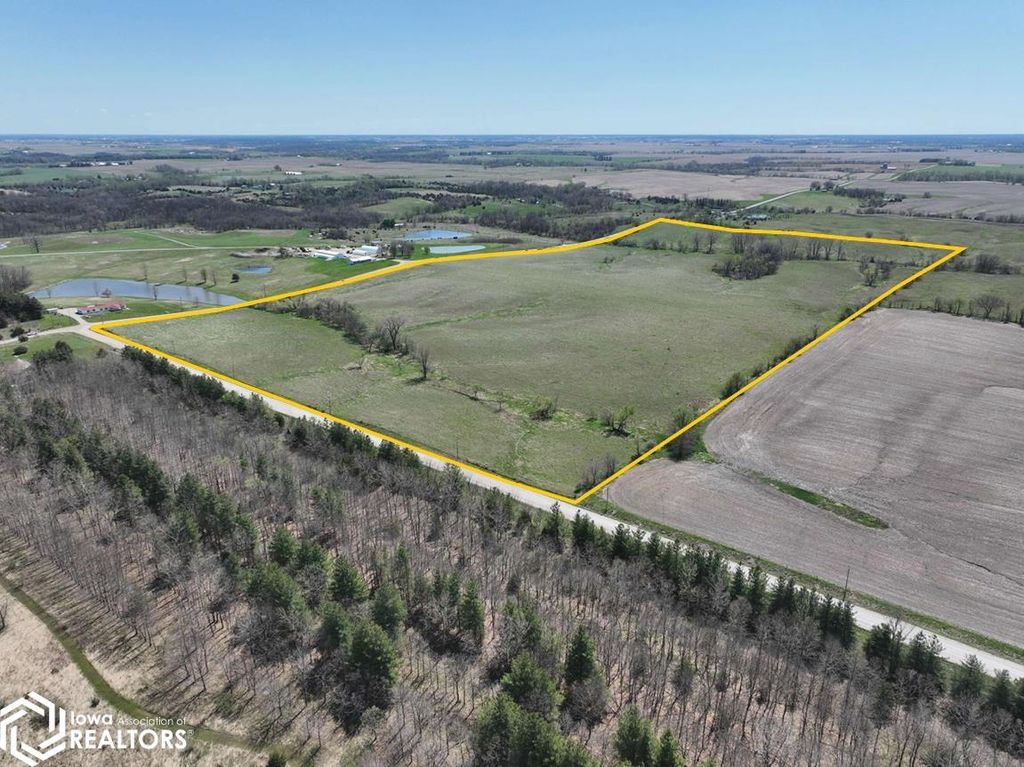 Photo of Mahogany Avenue, Fairfield, IA 52556 (MLS # 6337658)