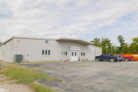 1823 33Rd Street Fort Madison IA 52627