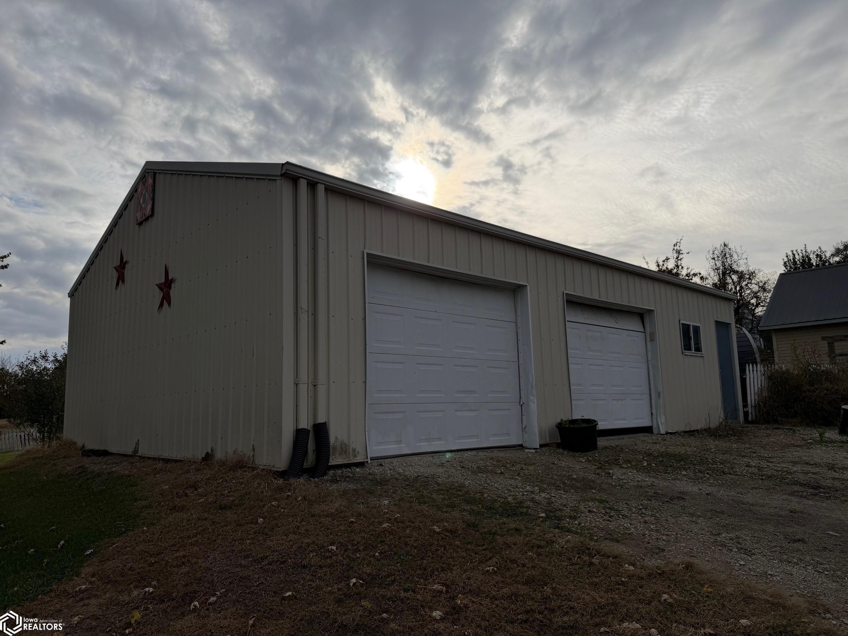 1933 State Highway 148