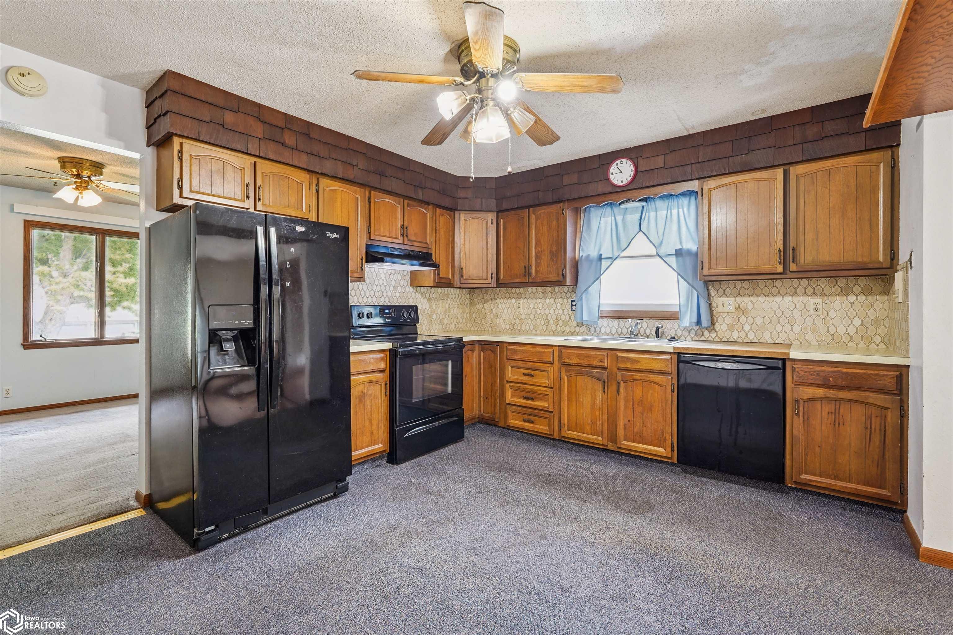 1704 Rainbow Drive