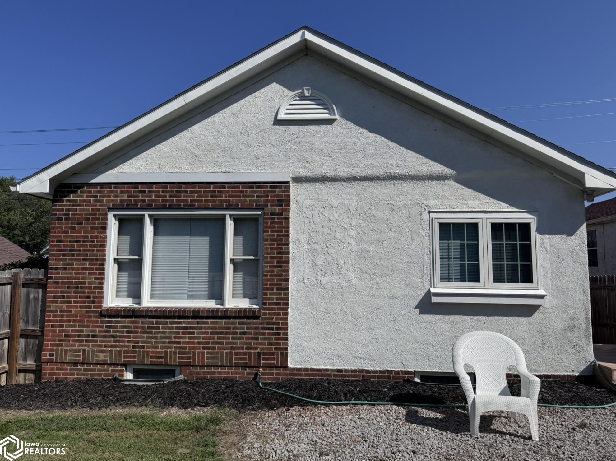 514 W Maple Street