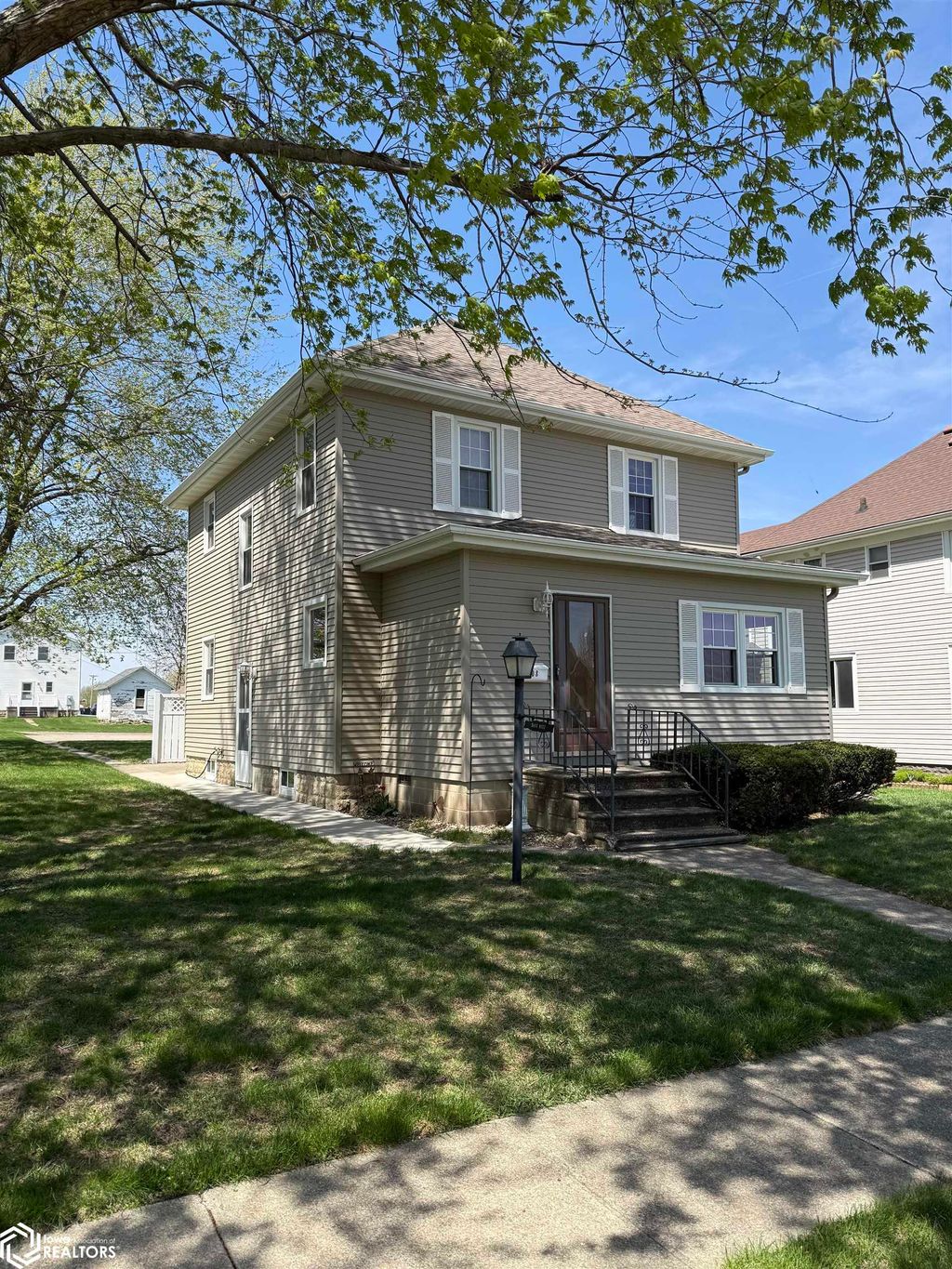Photo of 108 S Walnut Street, Carroll, IA 51401 (MLS # 6337667)