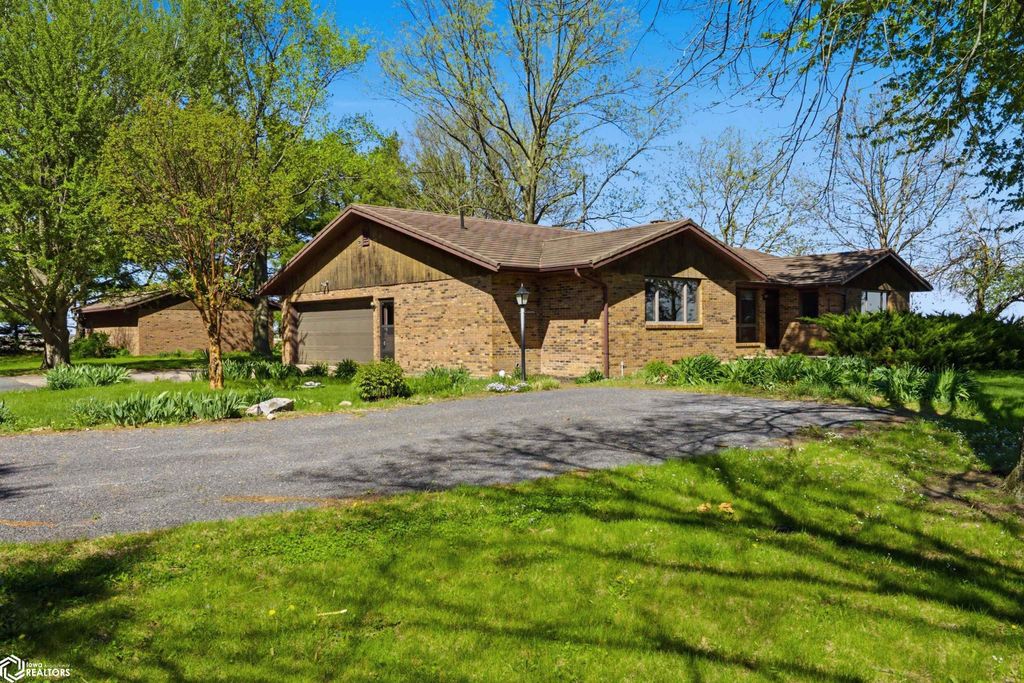 Photo of 1062 James Ave. Ave, Winfield, IA 52659 (MLS # 6337659)