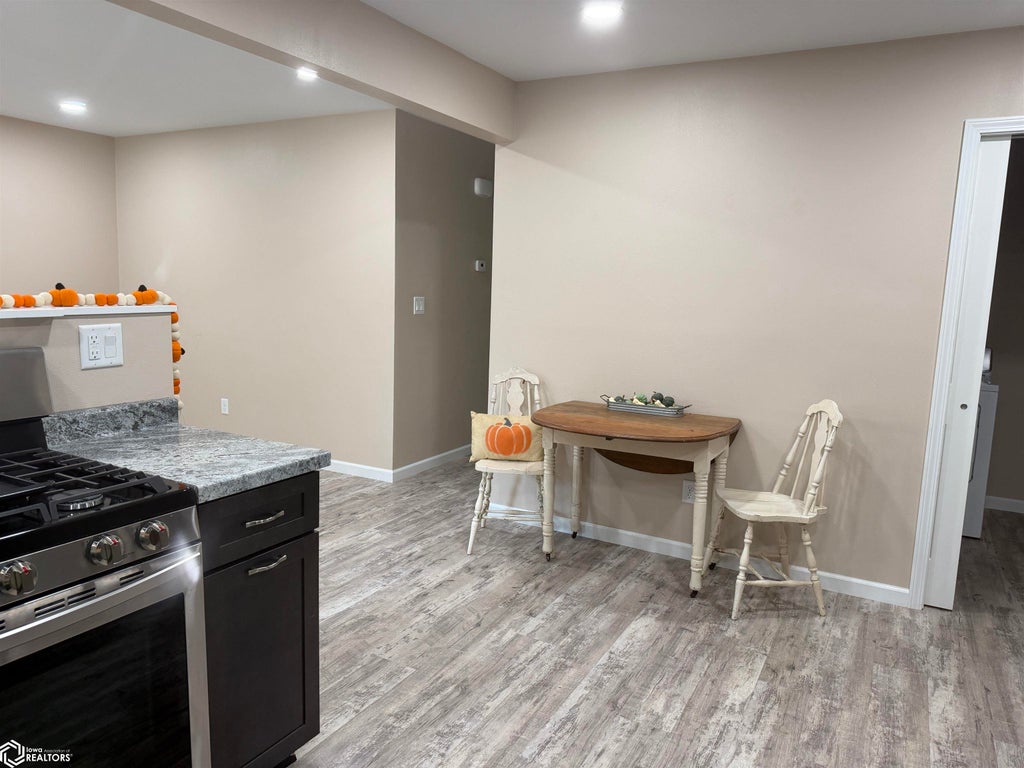 Photo of 904 S Main Street, Mount Pleasant, IA 52641 (MLS # 6338394)