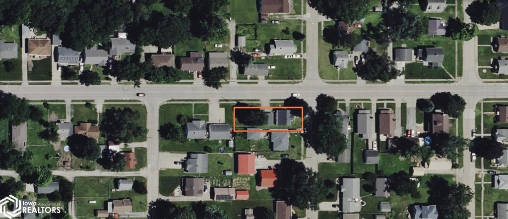 Photo of 341 Hackworth Street, Ottumwa, IA 52501 (MLS # 6343520)