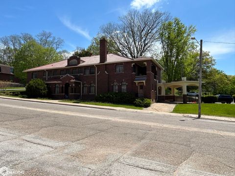 220 N Court Street Ottumwa IA 52501