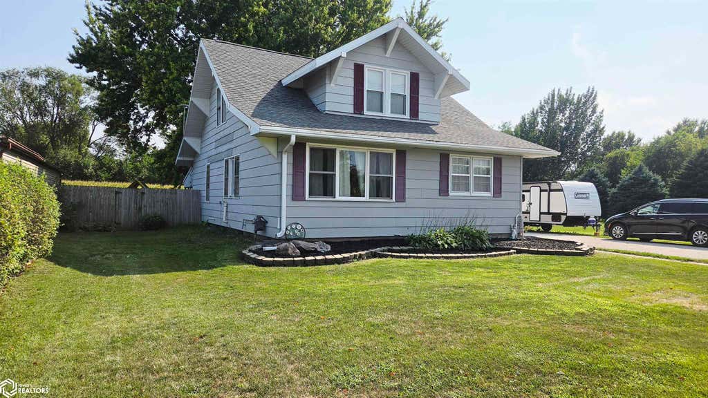 Photo of 1705 Main Street, Gowrie, IA 50543 (MLS # 6341497)