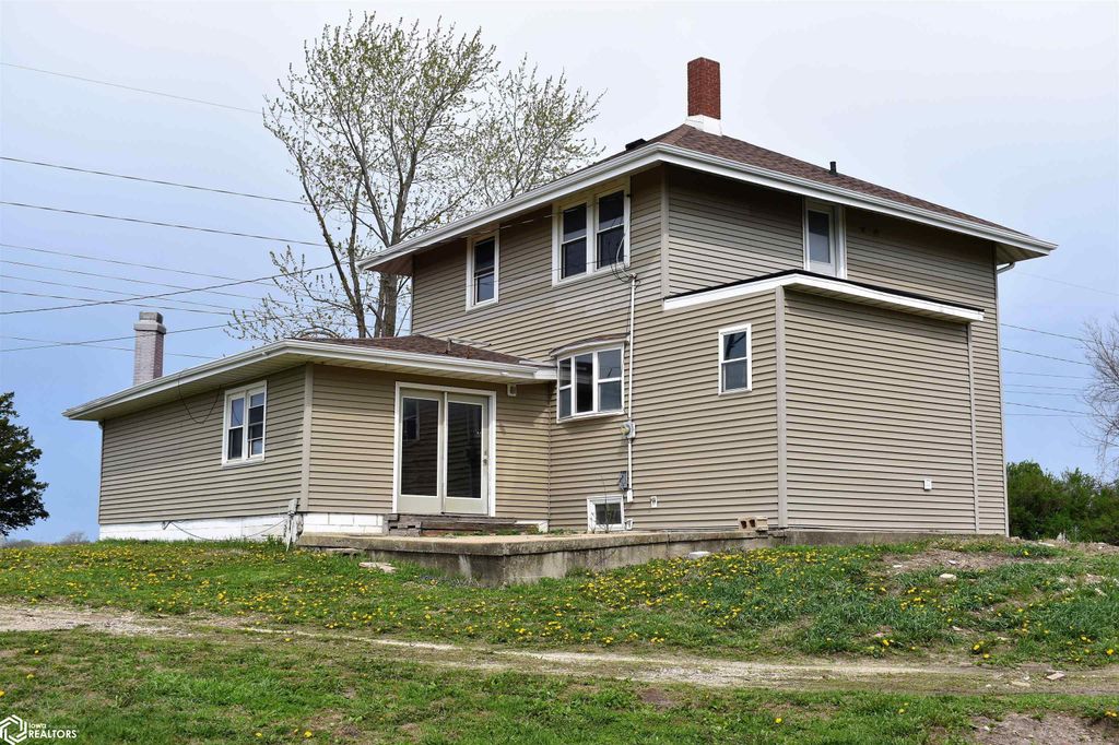 Photo of 1614 Commercial St, Iowa Falls, IA 50126 (MLS # 6337546)