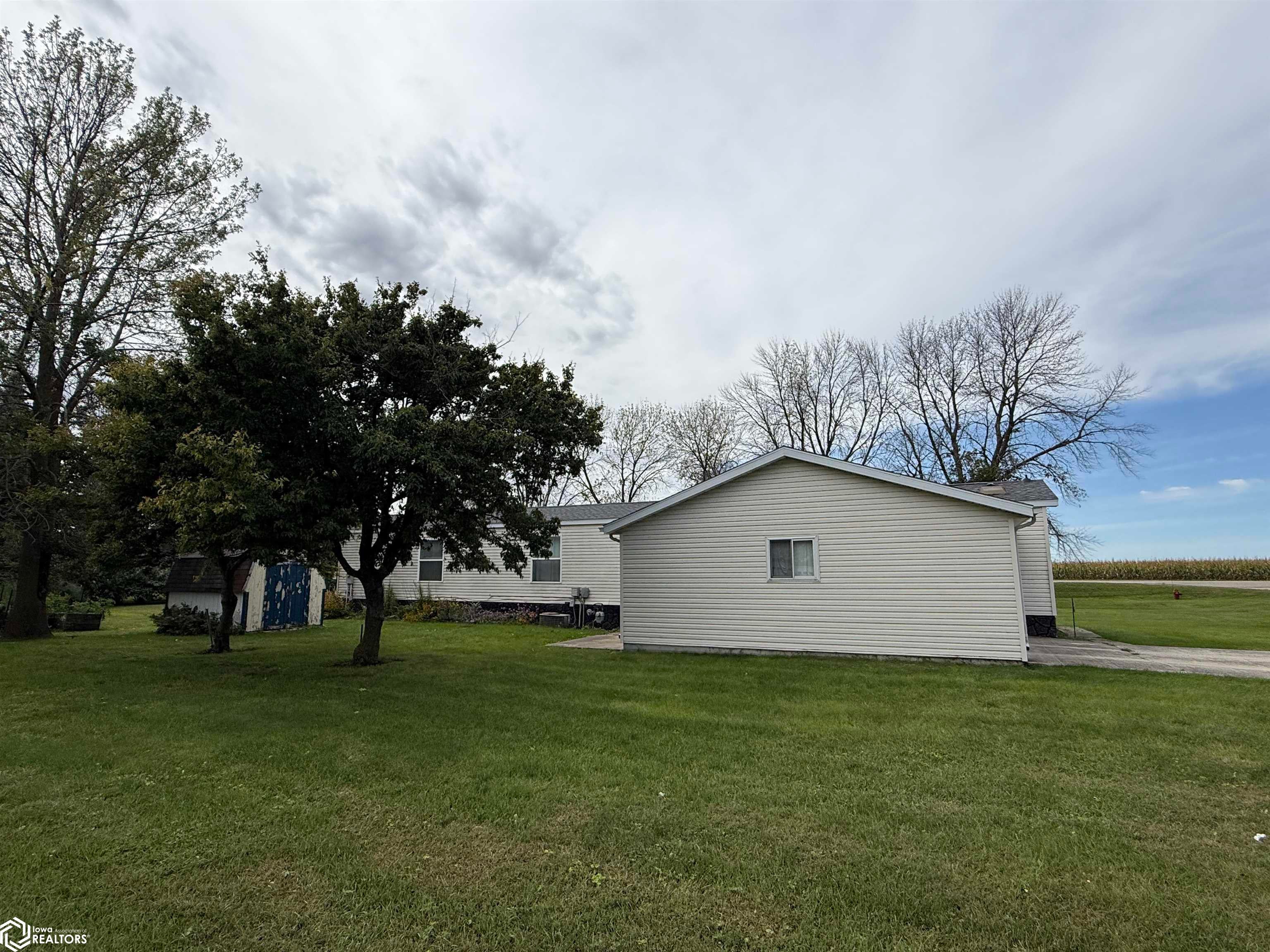 502 S Mill Road - Photo 4