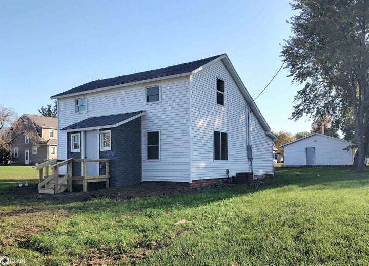 Photo 1 of 14 — 304 Buhrow Street, Laurel, IA 50141