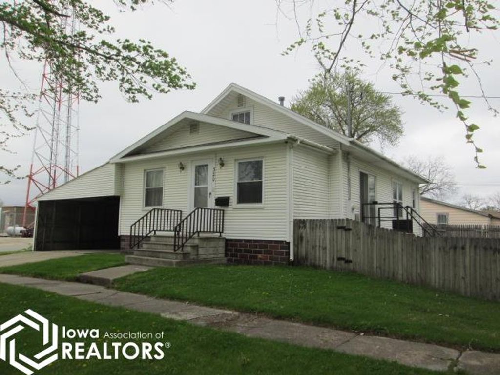 Photo of 320 6th Avenue SW, Clarion, IA 50525 (MLS # 6337737)