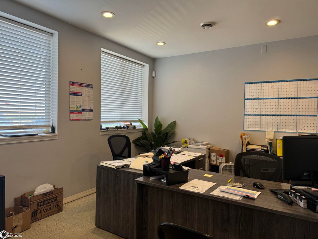 Photo of 1315 S 8th Street, Clear Lake, IA 50428 (MLS # 6333381)