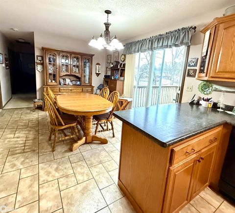 Tiny photo for 311 W State Street, Mount Pleasant, IA 52641 (MLS # 6334248)