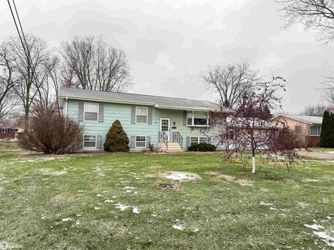 Tiny photo for 311 W State Street, Mount Pleasant, IA 52641 (MLS # 6334248)
