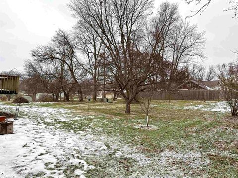 Tiny photo for 311 W State Street, Mount Pleasant, IA 52641 (MLS # 6334248)