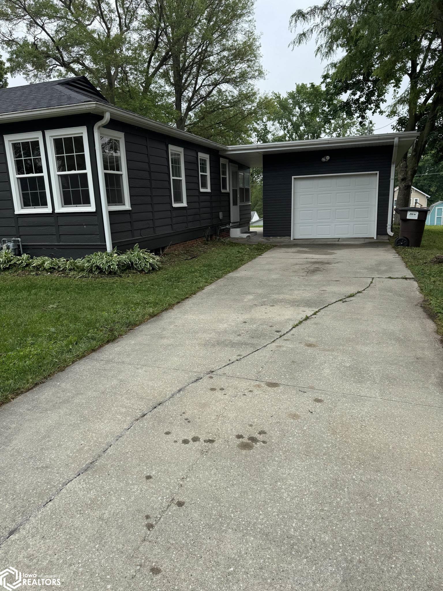 1408 Forest Avenue