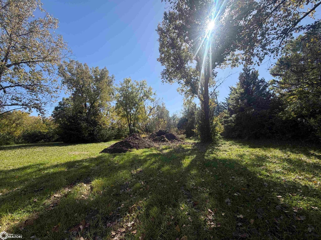 Photo of 810 W Washington Street, Mount Pleasant, IA 52641 (MLS # 5727130)