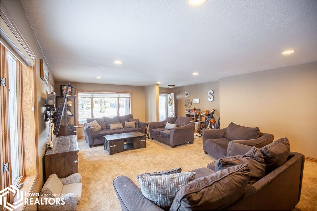 900 S Minnesota Street