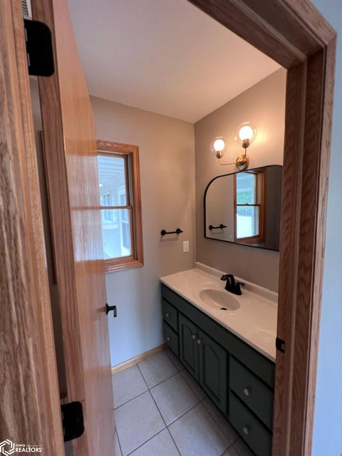 Tiny photo for 201 N Jay Street, Mount Pleasant, IA 52641 (MLS # 6341571)