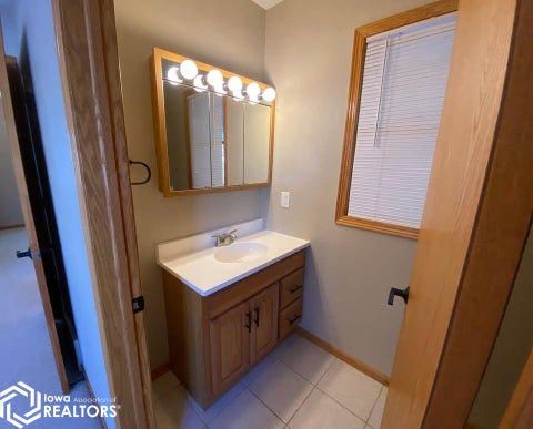 Tiny photo for 201 N Jay Street, Mount Pleasant, IA 52641 (MLS # 6341571)