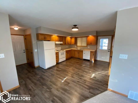 Tiny photo for 201 N Jay Street, Mount Pleasant, IA 52641 (MLS # 6341571)