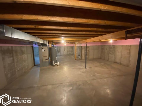 Tiny photo for 201 N Jay Street, Mount Pleasant, IA 52641 (MLS # 6341571)