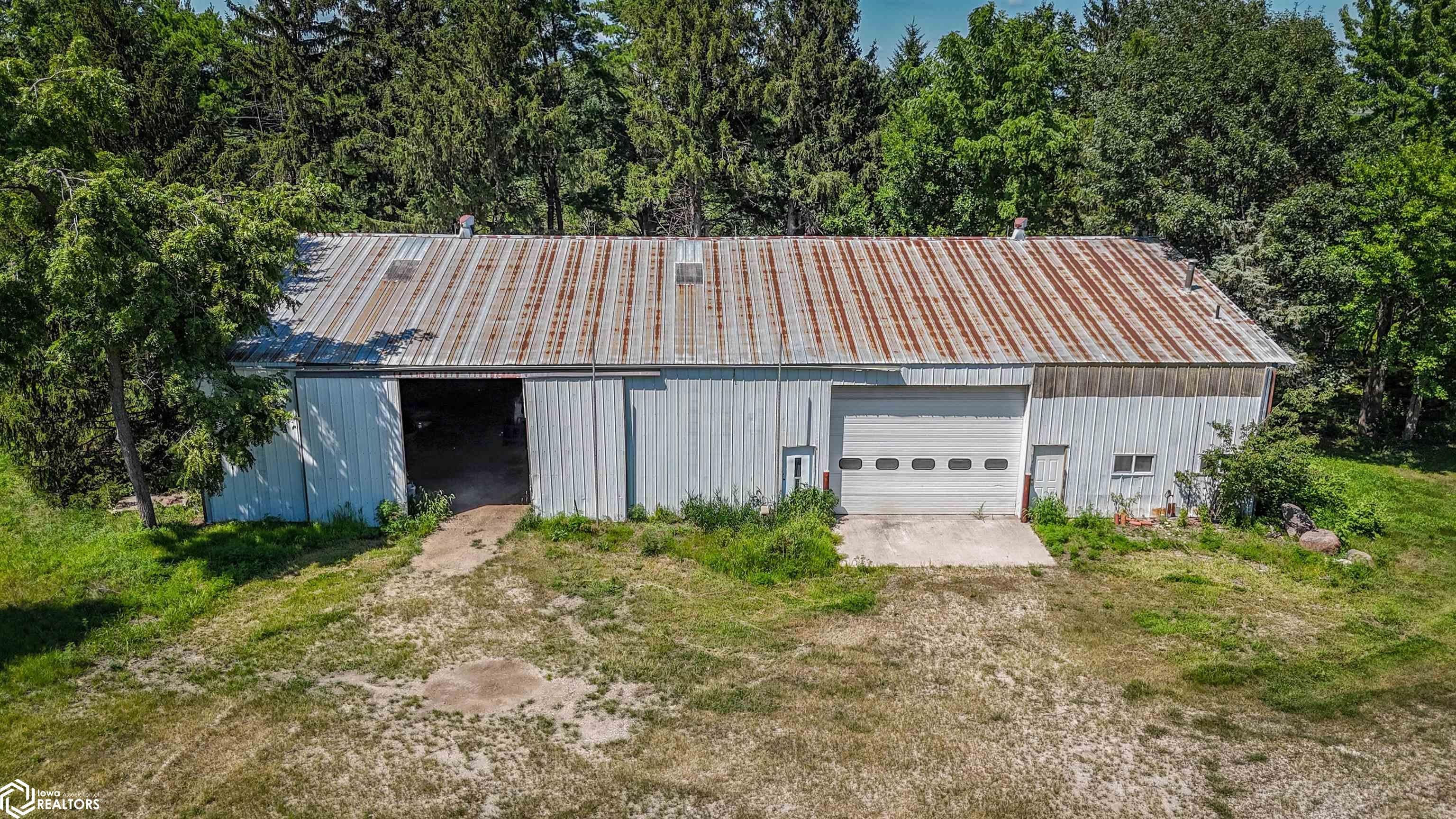 1006 Irish Lane