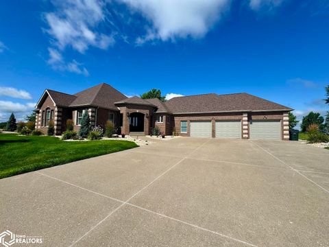 5609 Hickory Stick Lane Burlington IA 52601