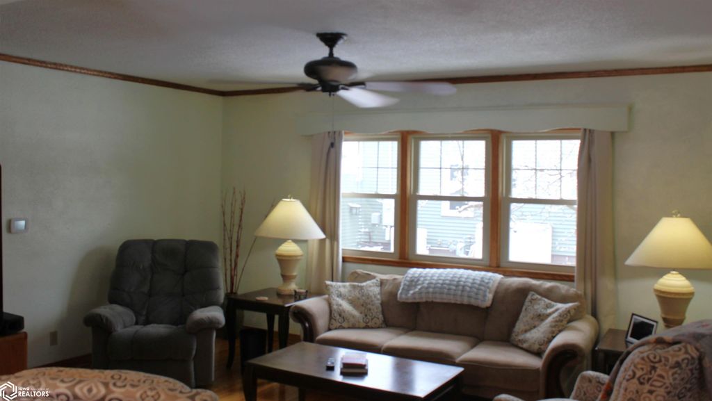 Photo of 238 Sarah Avenue, Iowa Falls, IA 50126 (MLS # 6336283)