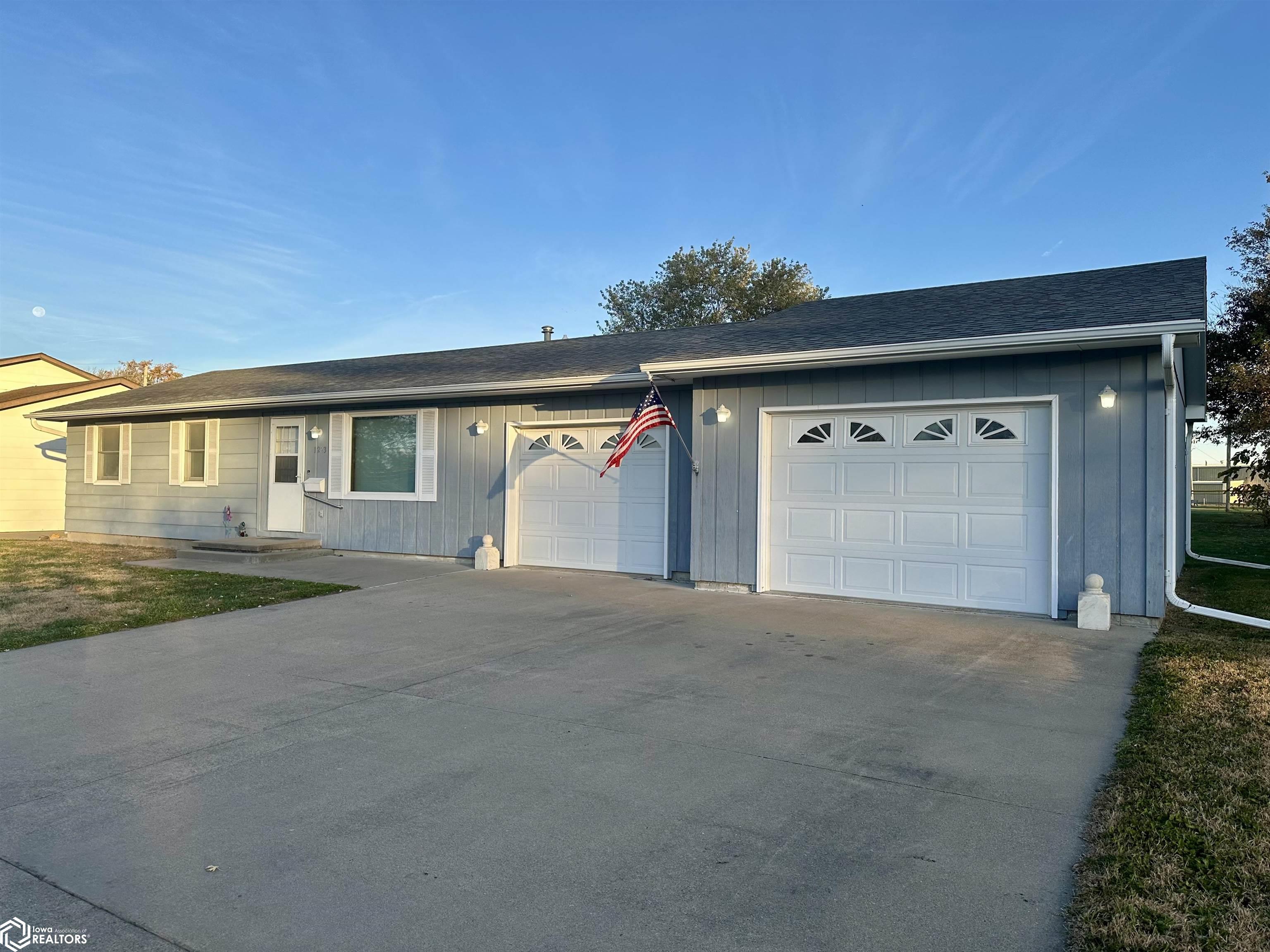 1223 Roland Avenue