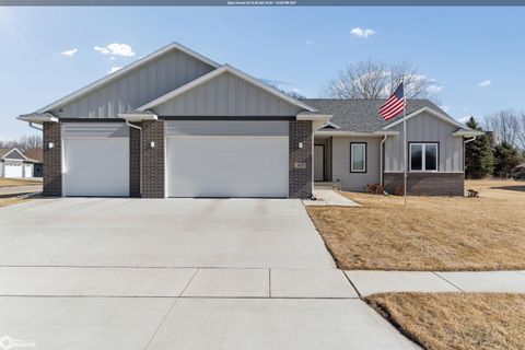 305 W 12th Avenue Clear Lake IA 50428